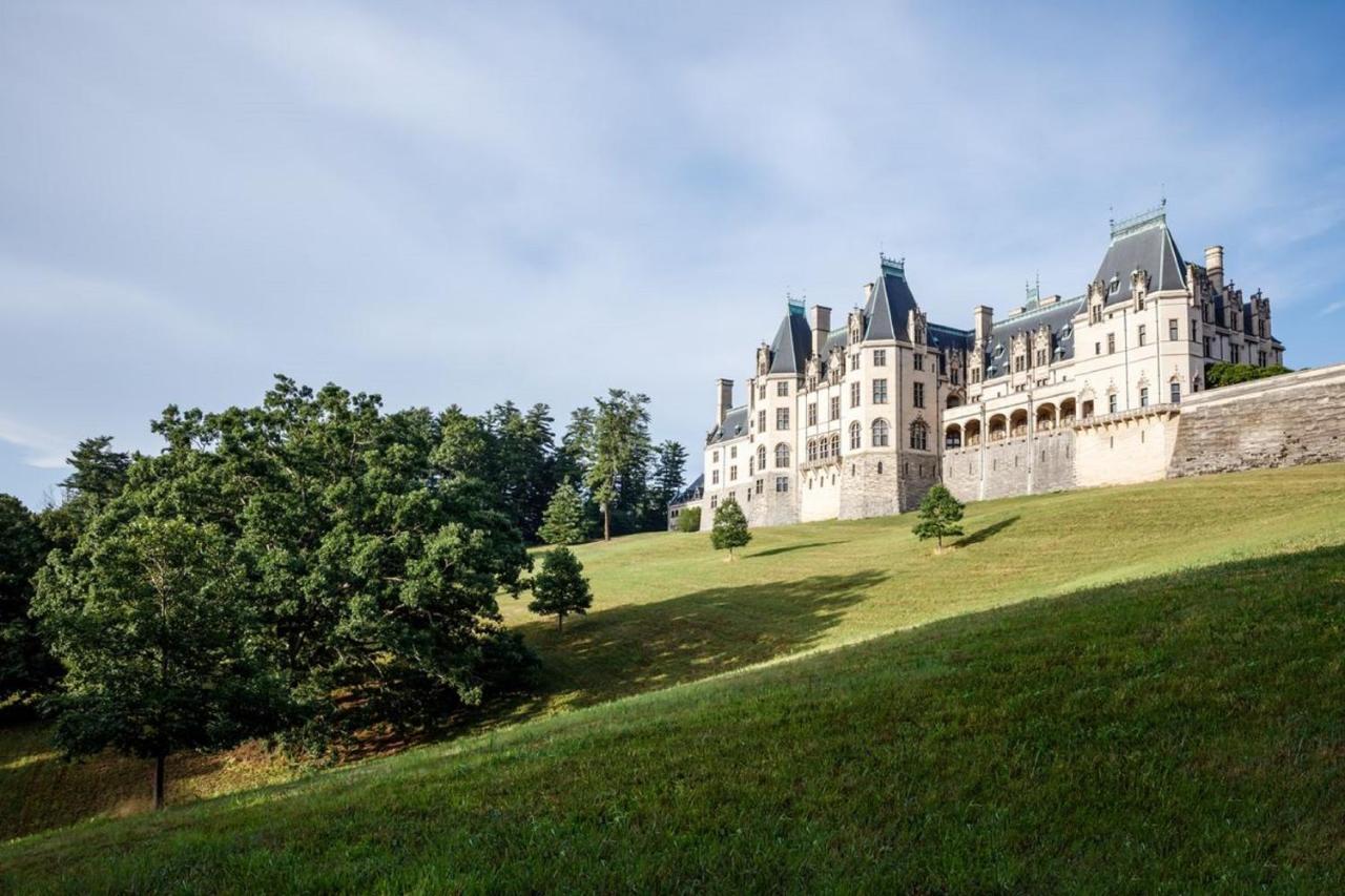 Village Hotel On Biltmore Estate Ешвілл Екстер'єр фото